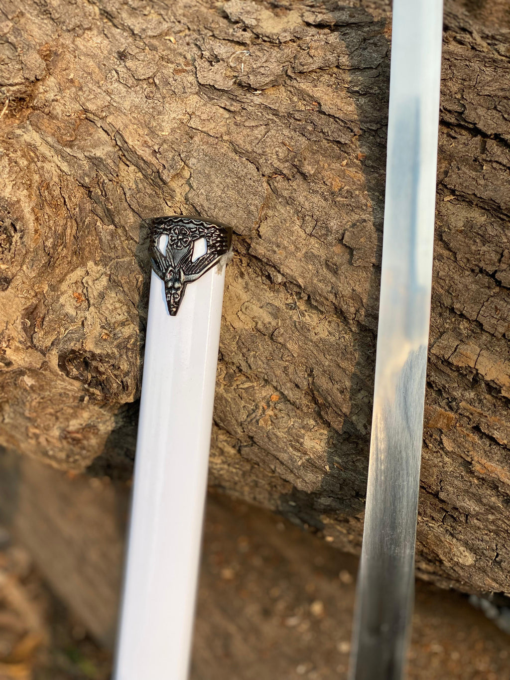White katana
